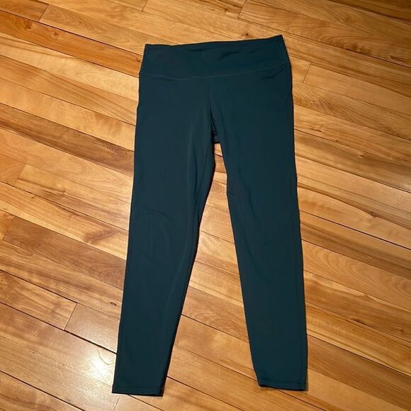 Fabletics dark green capri leggings. Small. - Picture 1 of 5
